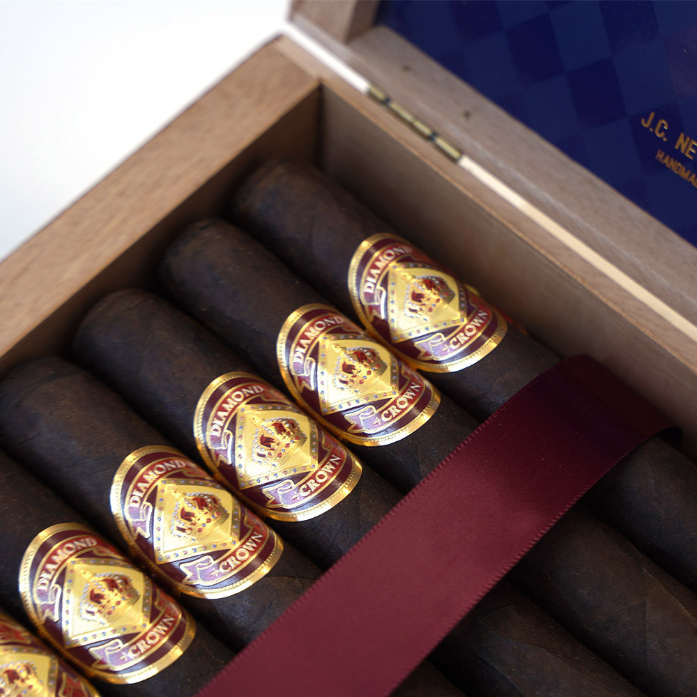 钻冠 经典 马杜罗 罗伯图 3 雪茄｜Diamond Crown Classic Maduro robusto #3｜浓郁甜美的多米尼加手工雪茄