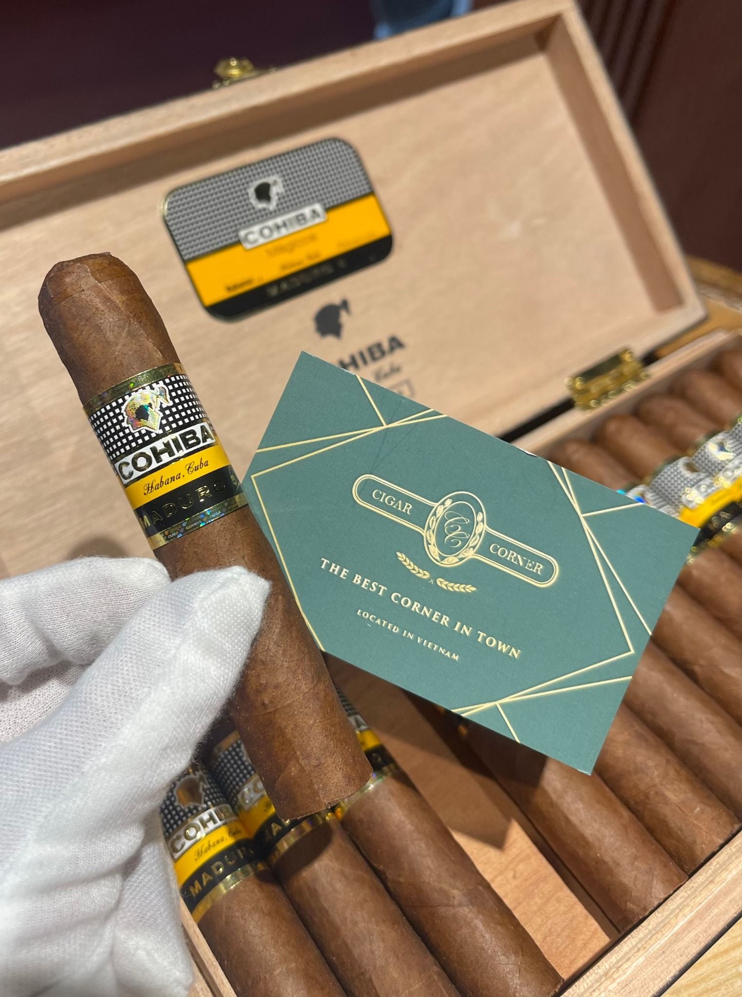 Cohiba Maduro 5 Magicos-25s (Giá: Liên hệ) - Cigar Corner