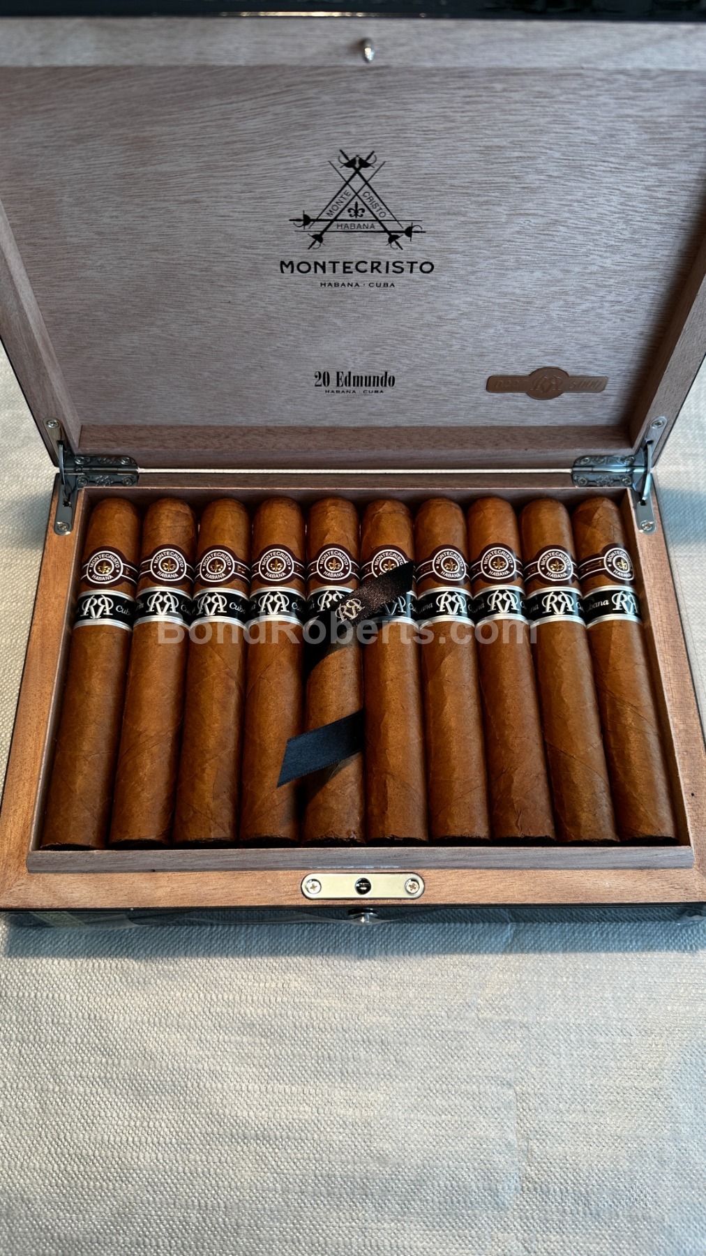 Montecristo Edmundo Reserva Cosecha 2022 Numbered luxury boîte nature ...