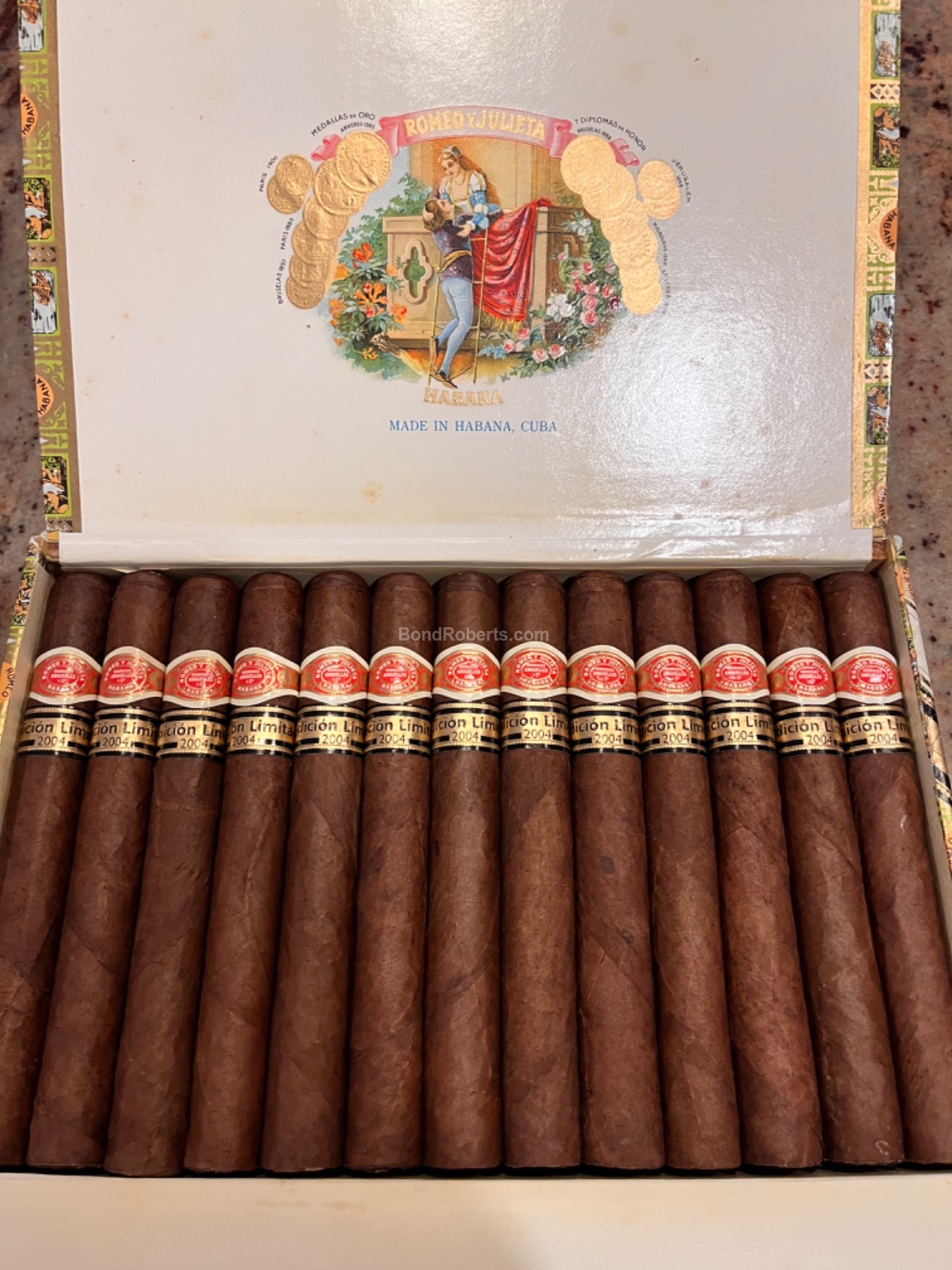 Romeo y Julieta Hermosos No.2 Edición Limitada 2004 Dress Box of 25 ...