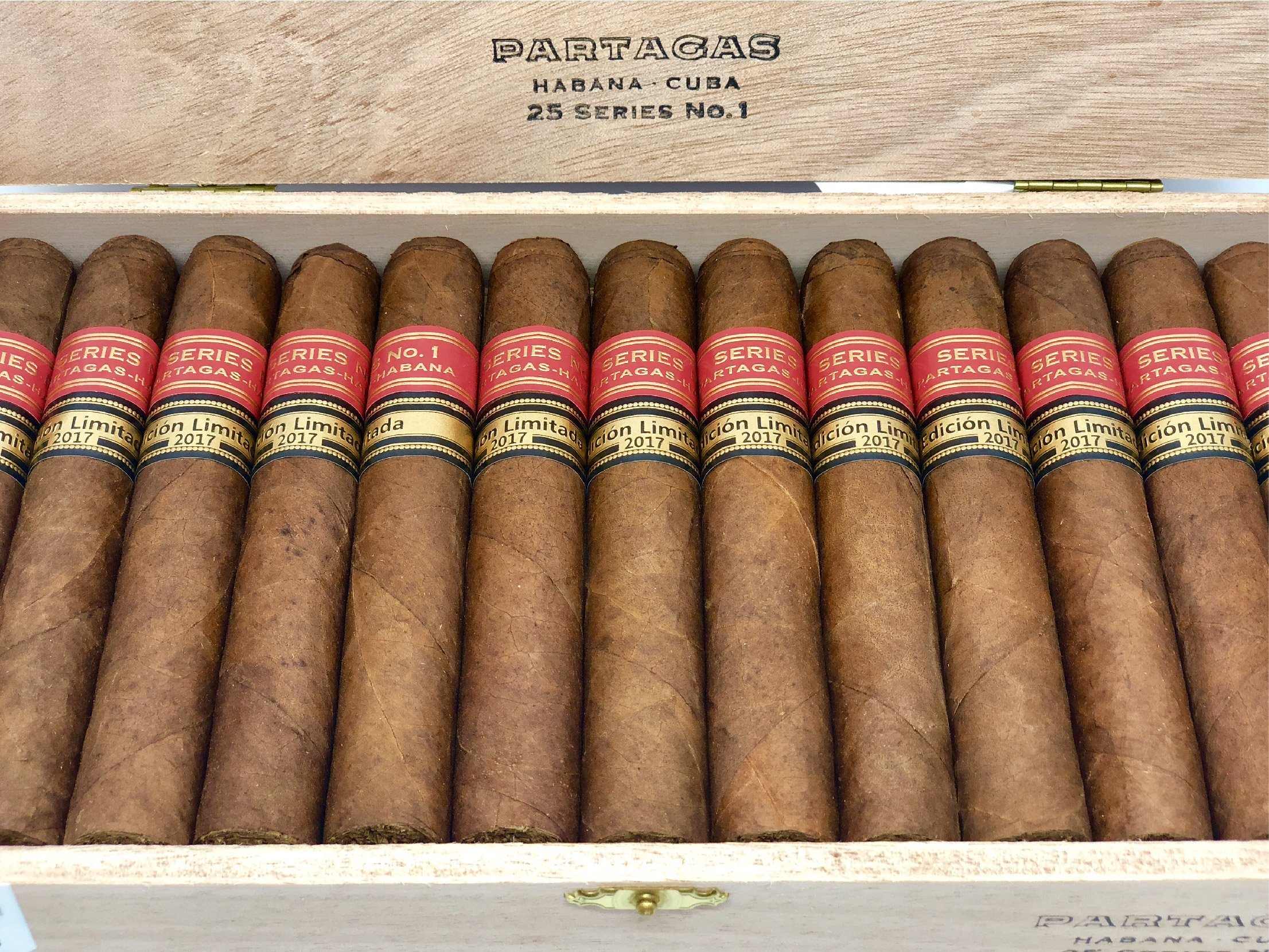 Partagas Serie No 1 Edicion Limitada 2017 | Montefortuna Cigars