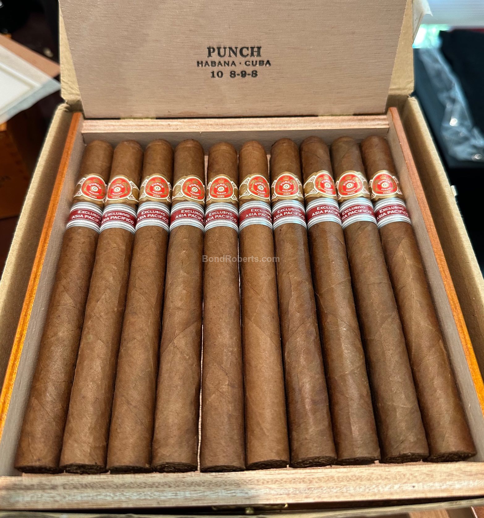 Punch 8-9-8 Edición Regional Asia Pacifico 2019 Numbered varnished semi ...