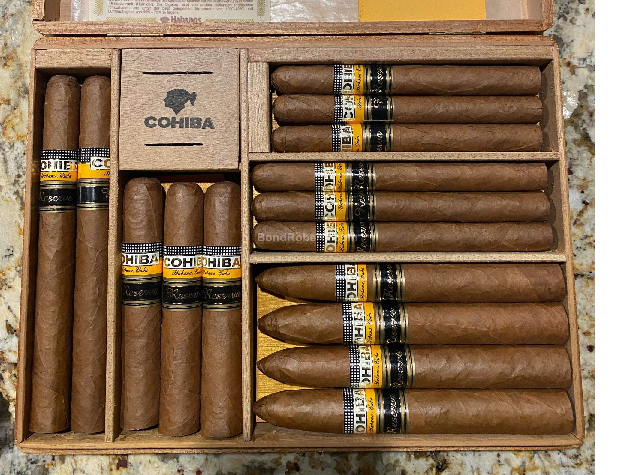 Cohiba Reserve Series 2003 Reserva Selección 2003 Varnished Boîte ...