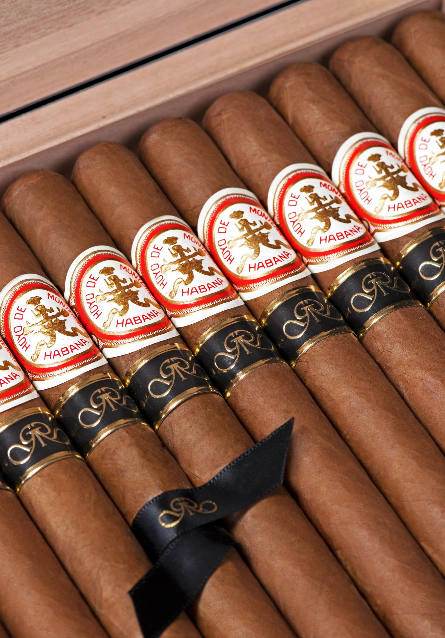 Hoyo de Monterrey Gran Corona 好友 大皇冠（不在售）