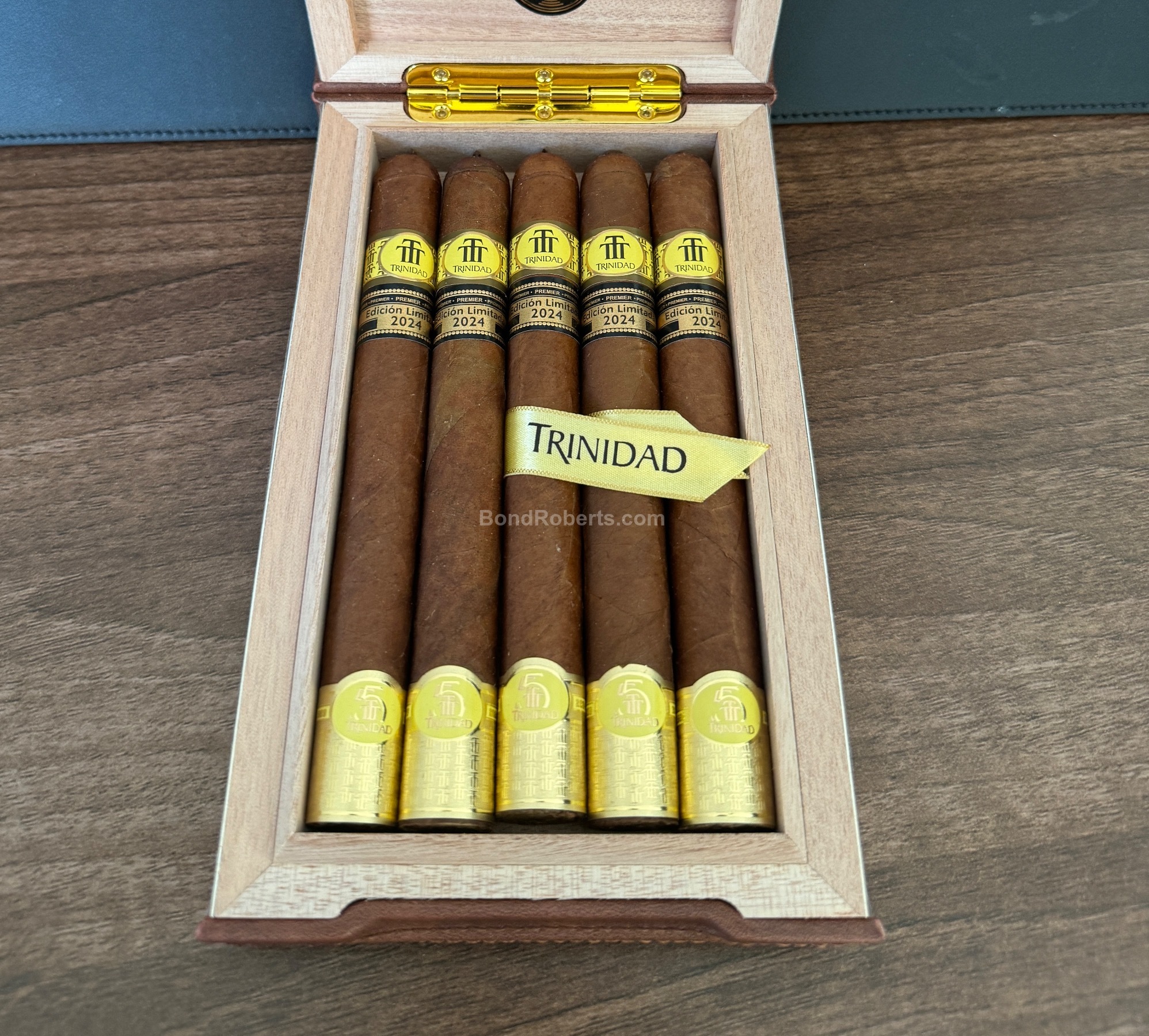 Trinidad Cabildos Edición Limitada 2024 特立尼达理事会 2024 年度限量