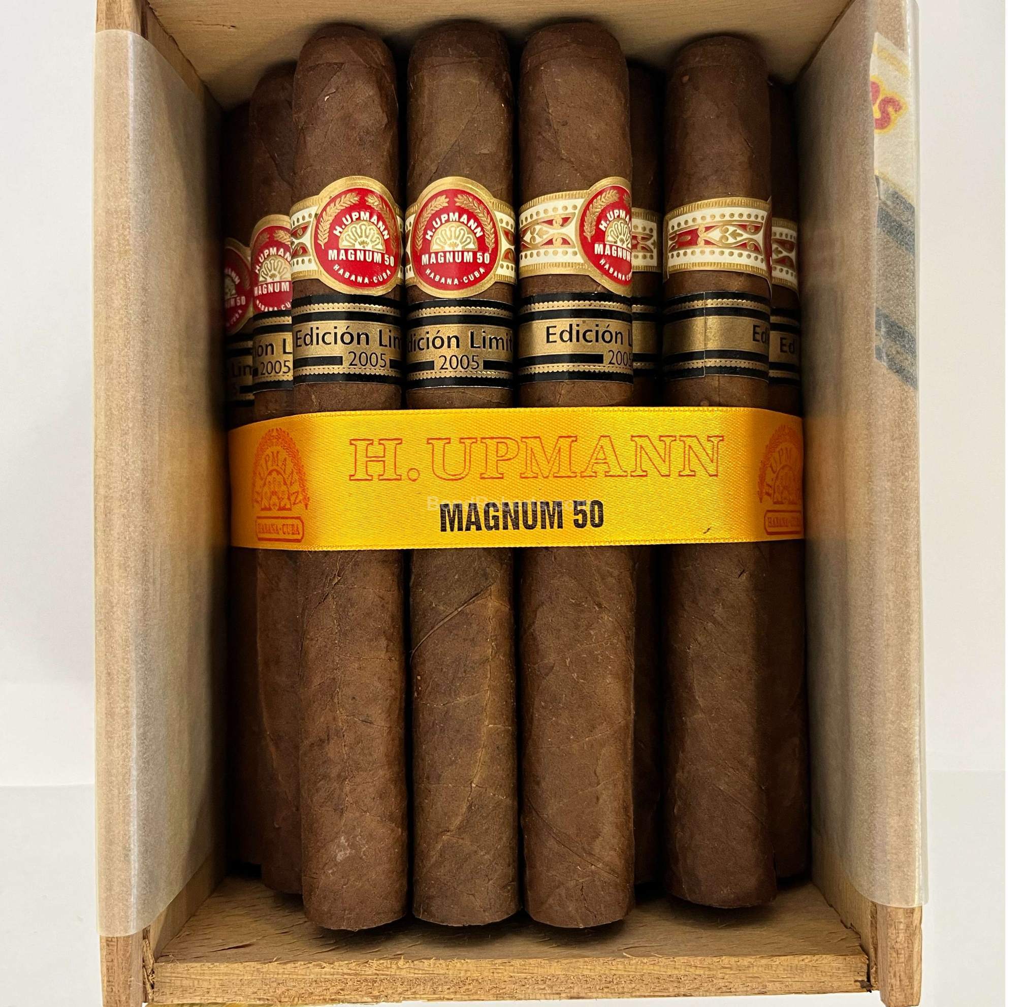 H. Upmann Magnum 50 Edición Limitada 2005 Slide Lid Box of 25 cigars 7835