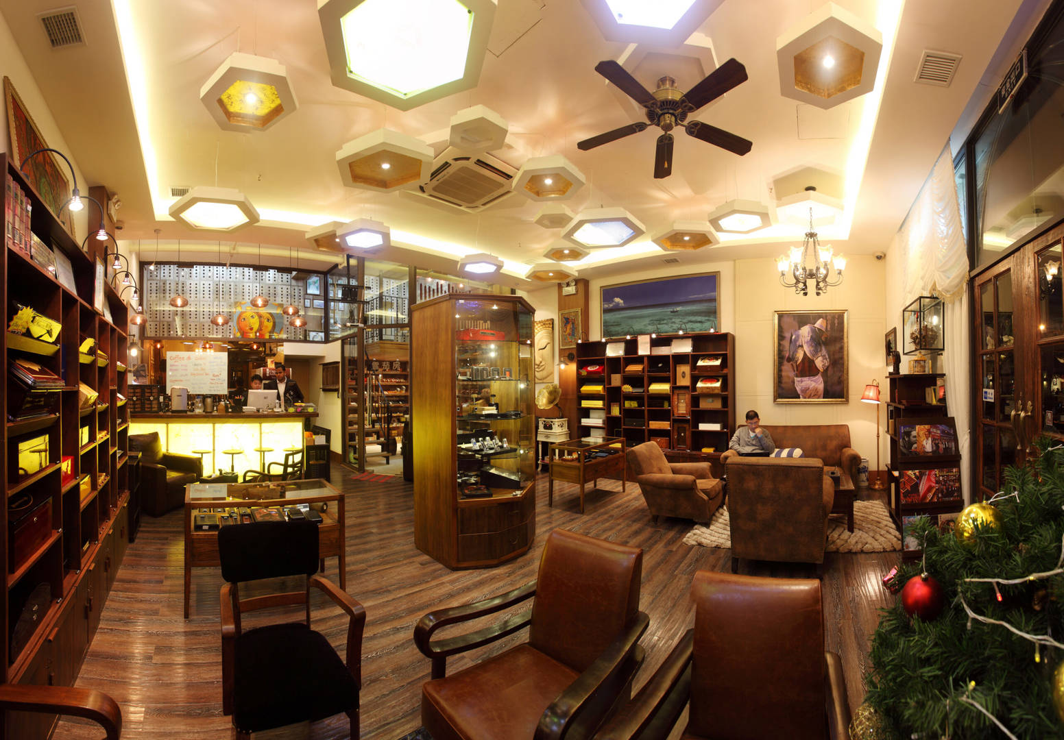 Blue Smoke Jazz & Cigar 雪茄吧