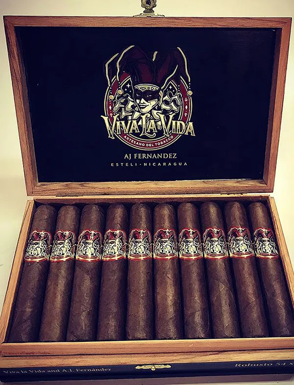 Cigar Review: Artesano Del Tobacco - Viva La Vida Pre-Release - Rated ...