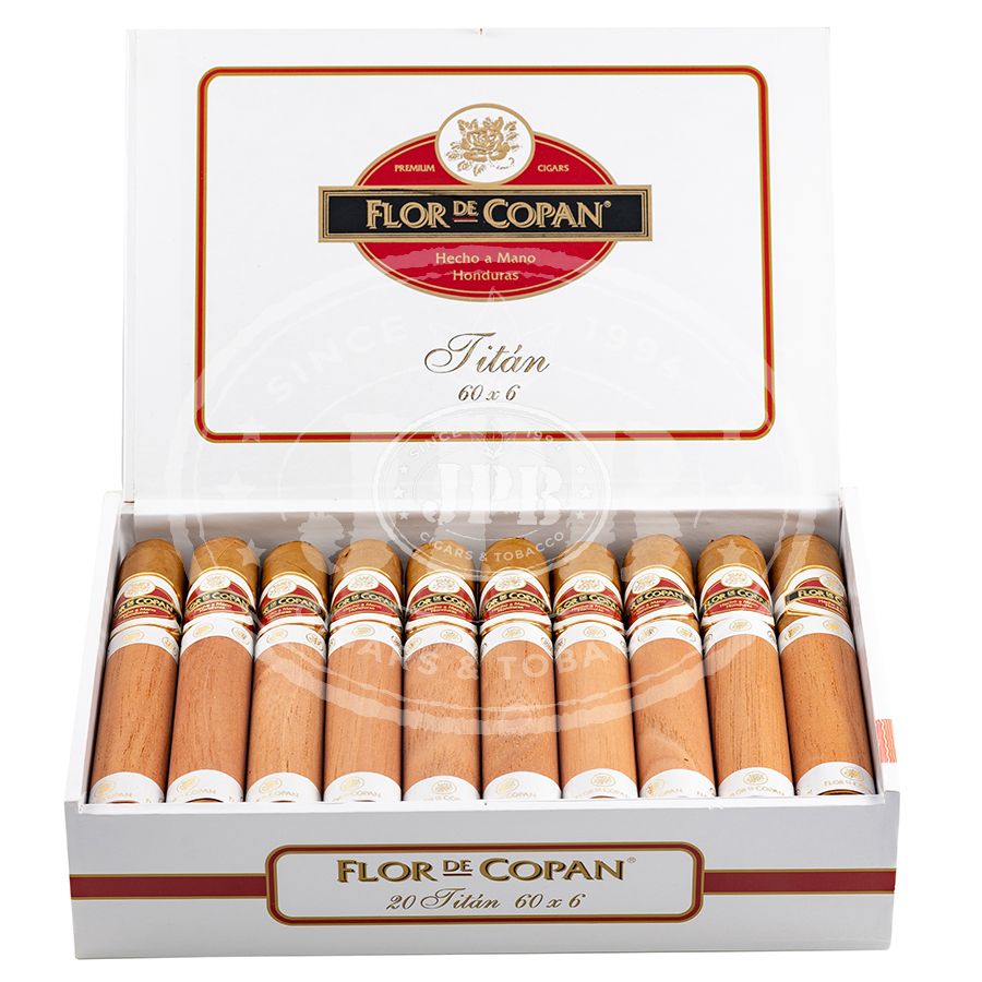 Flor de Copan Classic Titan (20)