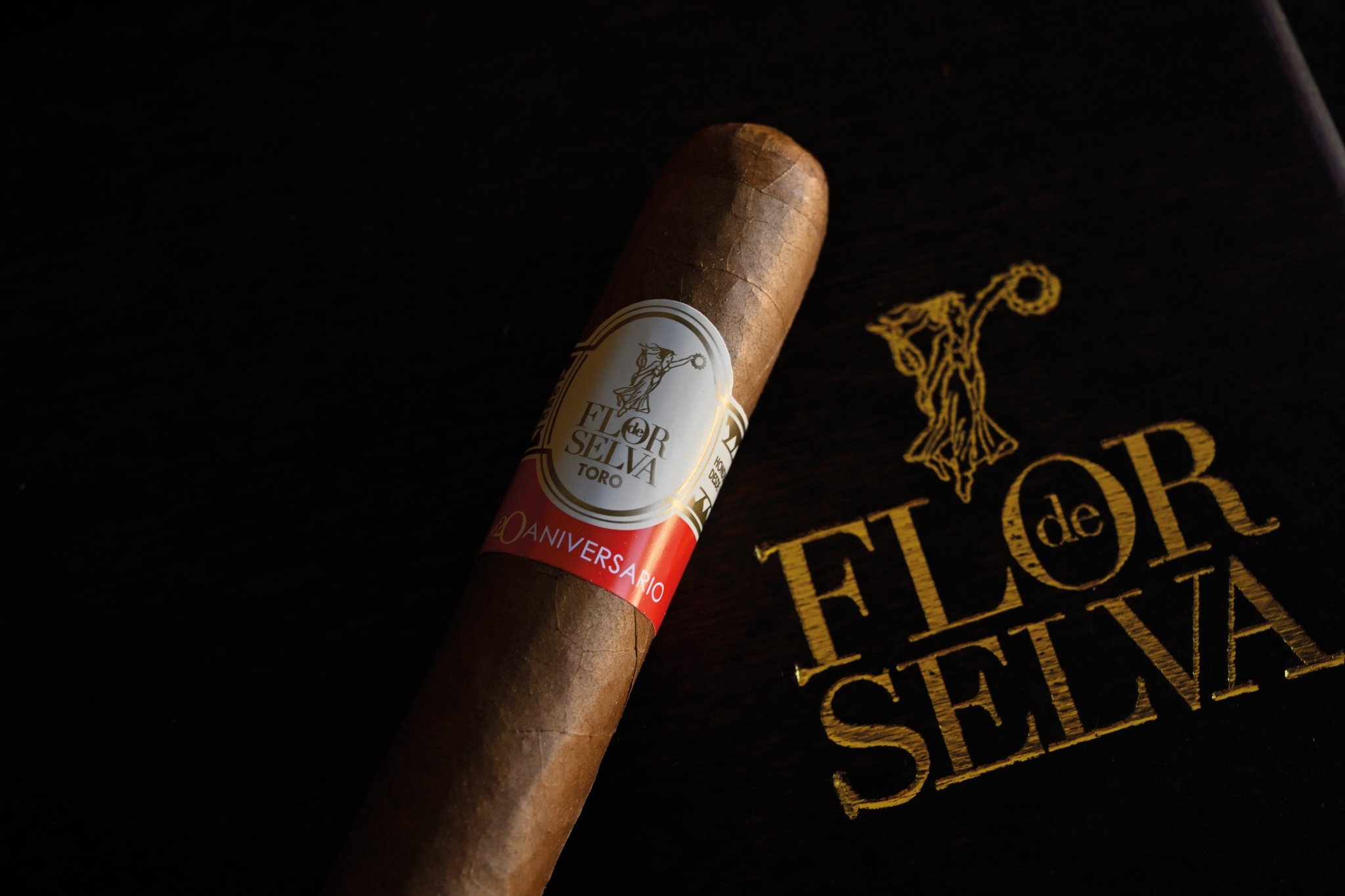Flor de Selva 塞尔瓦之花 20周年 托罗 雪茄资料