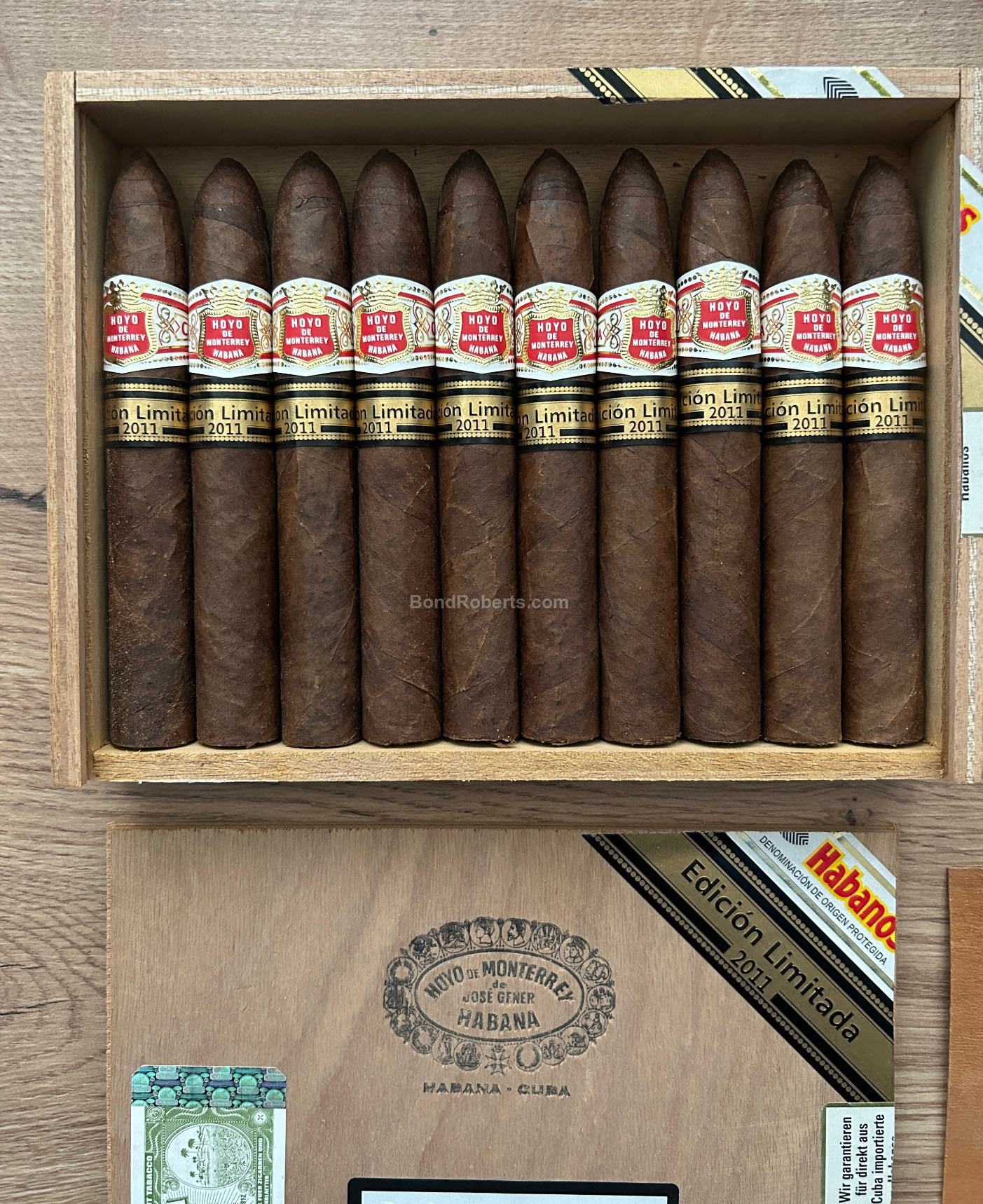 Hoyo de Monterrey 好友蒙特雷短金字塔2011年限量版 雪茄资料