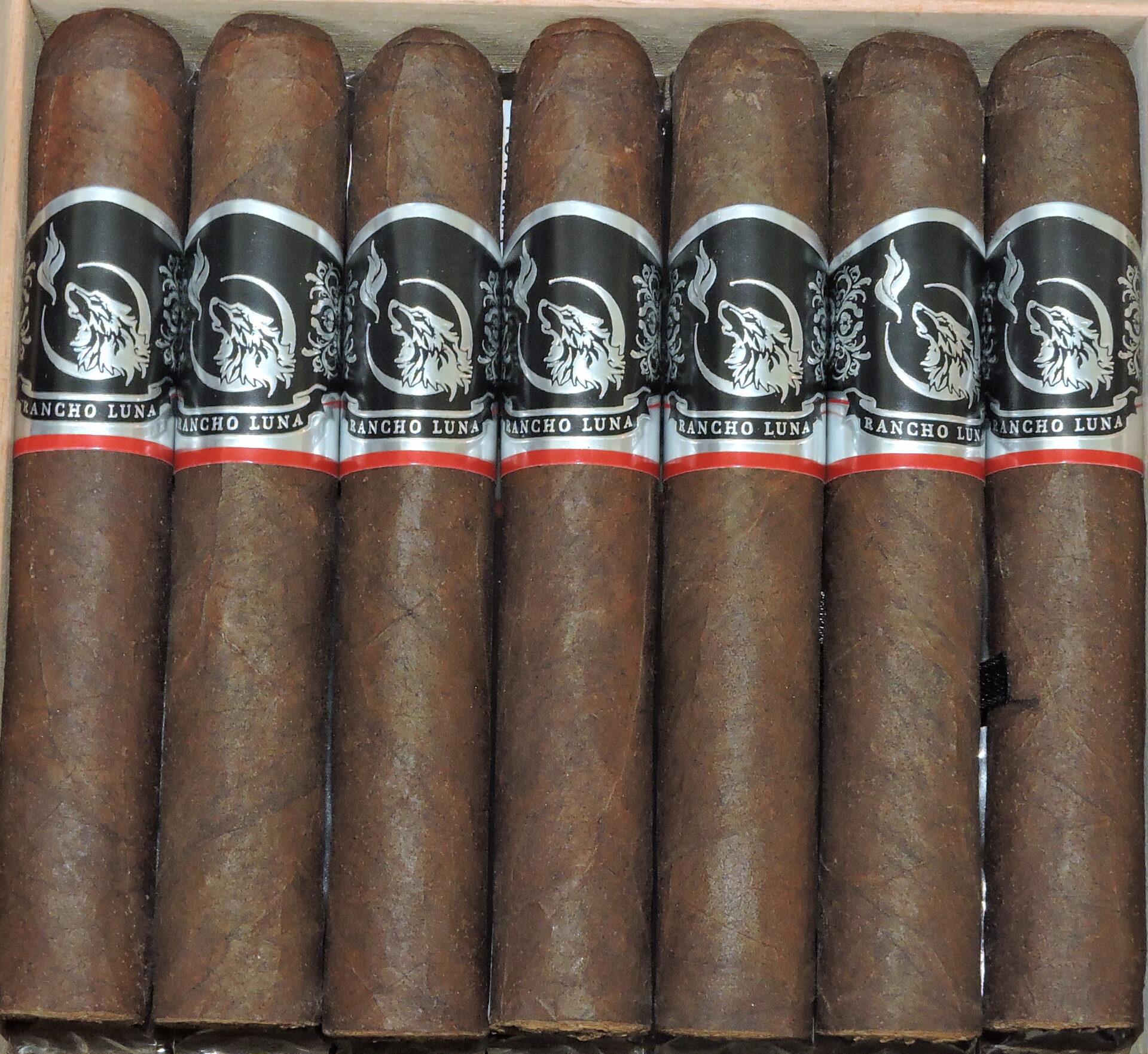 JRE Tobacco Co. JRE 月亮牧场罗布图 雪茄资料