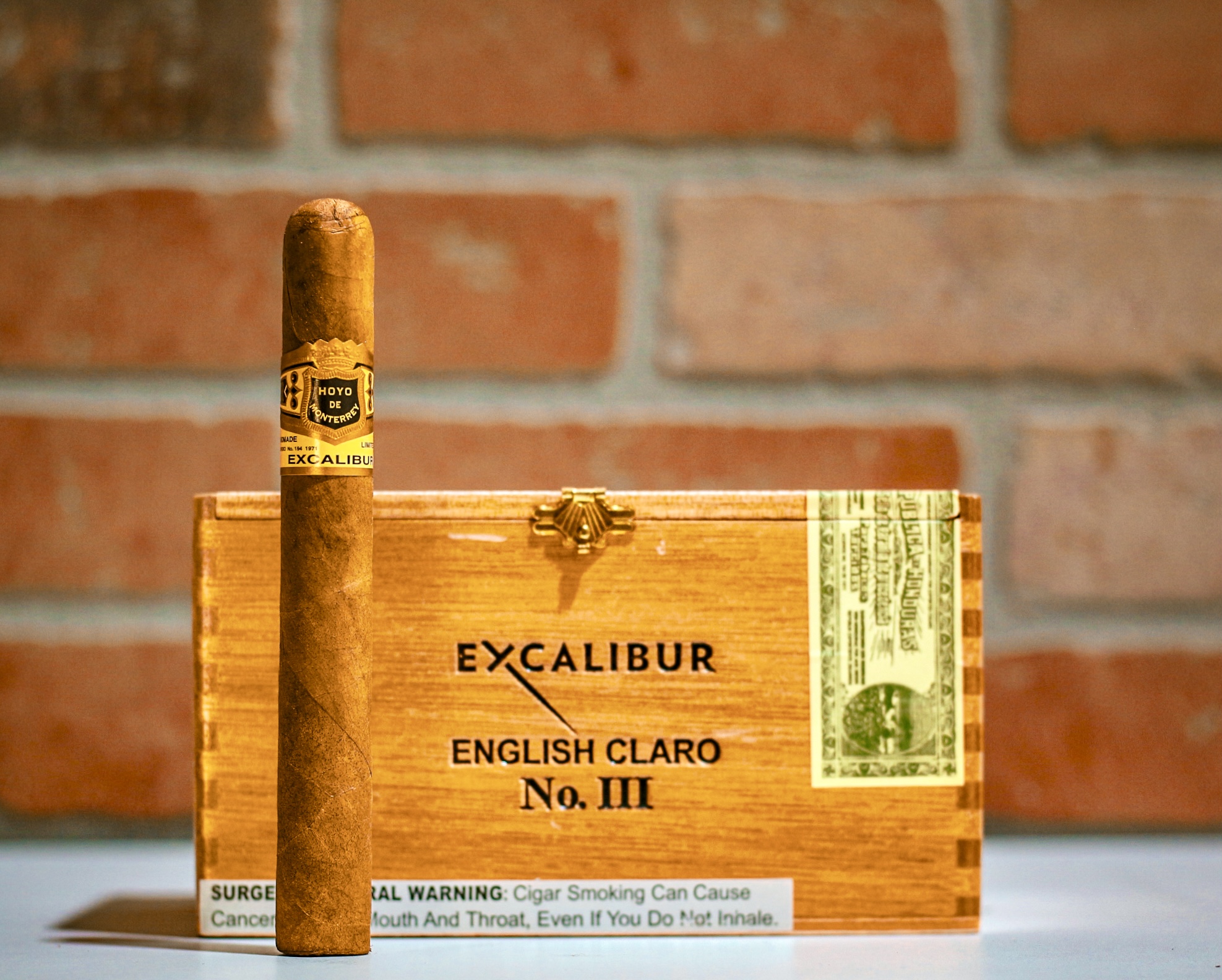 Hoyo de Monterrey 霍约·德·蒙特雷 圣剑三号 雪茄资料
