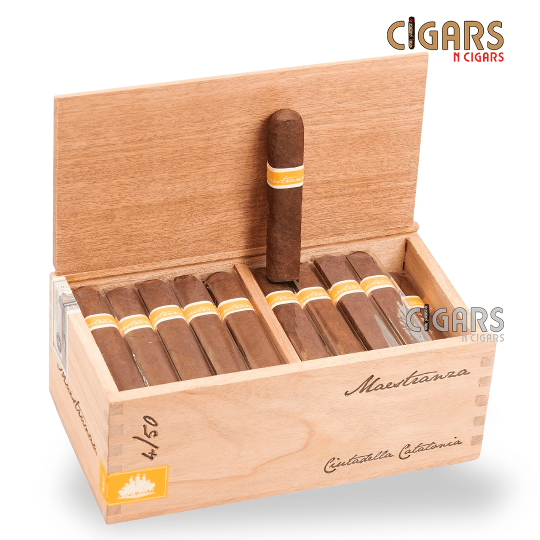 Buy RoMa Craft Maestranza Ciutadella Catalonia Robusto | Cigars N Cigars