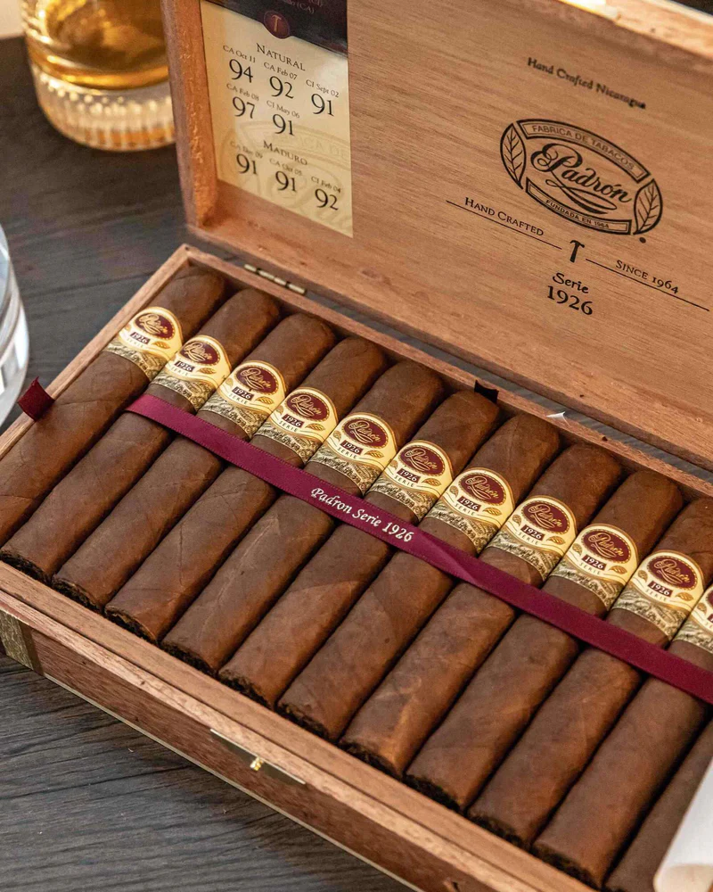 Padrón 帕德隆1926系列第9号天然茄衣 雪茄资料