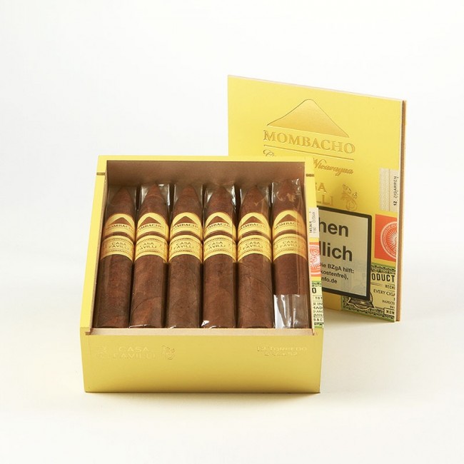 Mombacho Casa Favilli Torpedo im Cigarmaxx Shop kaufen.